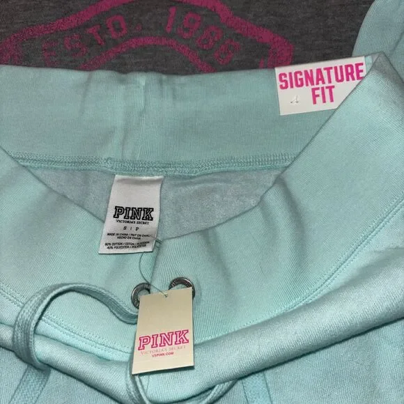 NWT Victoria’s Secret PINK Baby Blue Iridescent Sequin Bling Capri Pants- SM - Picture 4 of 12